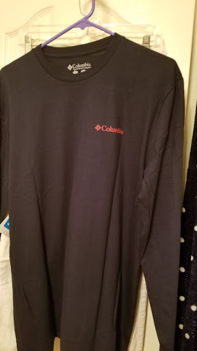 Sportswear Store «Columbia Sportswear Outlet Store», reviews and photos, 2950 I-20 Frontage Rd #1000, Grand Prairie, TX 75052, USA