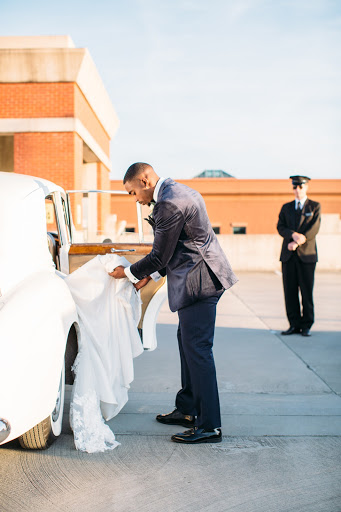 Bridal Shop «A Formal Affair», reviews and photos, 710 Holcomb Bridge Rd Ste. 220, Roswell, GA 30076, USA