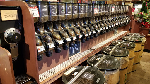 Grocery Store «The Fresh Market», reviews and photos, 315 W Main St, Avon, CT 06001, USA