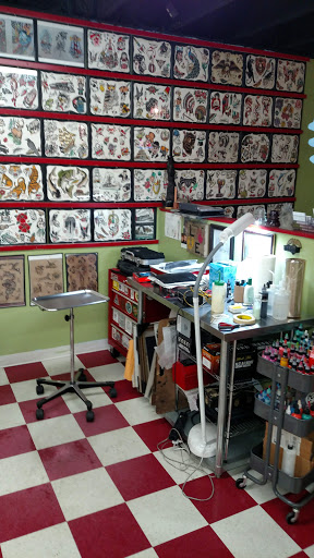 Tattoo Shop «Lost Dutchman Tattoo», reviews and photos, 4121 N 19th Ave, Phoenix, AZ 85015, USA