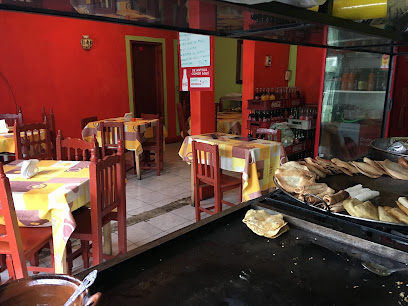 Antojitos Mexicanos “Las cazuelas” - Calle 5 Lic. Fernando Jesus Corona 16, Coscomatepec de Bravo, 94140 Coscomatepec, Ver., Mexico