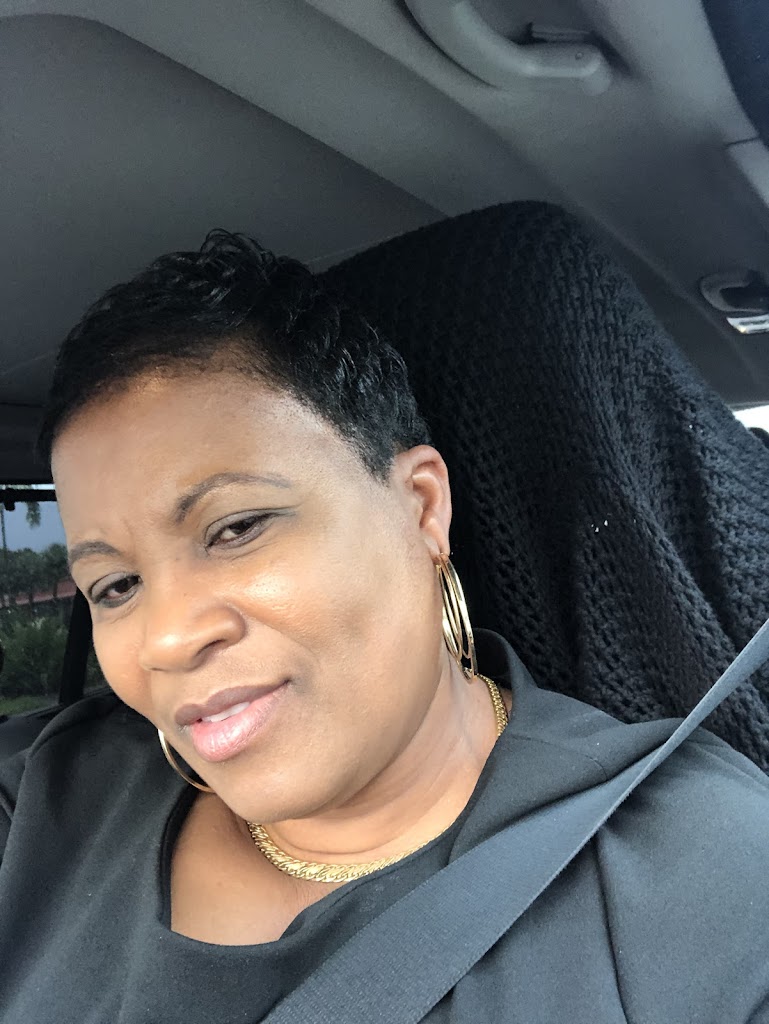 Lea Hair Beauty Fashion 33063