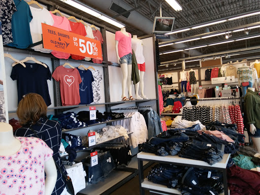 Clothing Store «Old Navy», reviews and photos, 868 N E Mall Blvd, Hurst, TX 76053, USA