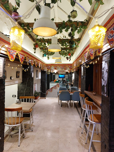 papa cafe & resturant 