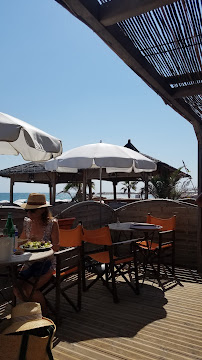 Atmosphère du Restaurant Bambou Palm Beach à Saintes-Maries-de-la-Mer - n°9