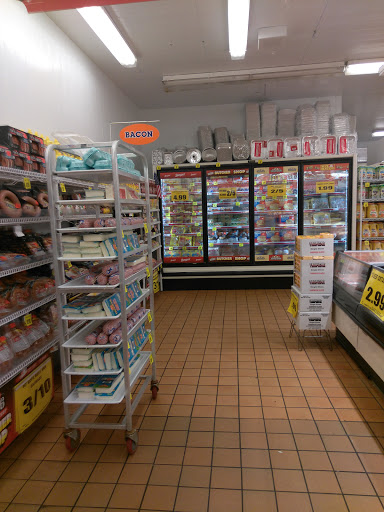 Supermarket «Western Beef Supermarket», reviews and photos, 2040 Forest Ave, Staten Island, NY 10303, USA