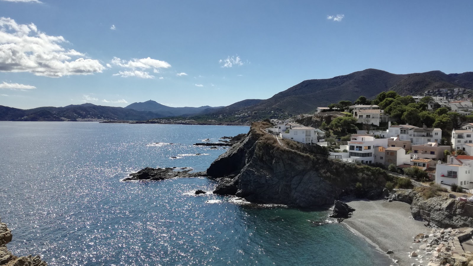 Photo de Platja de La Gola et le règlement