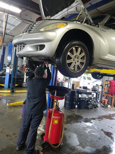 Auto Repair Shop «Precision Tune Auto Care», reviews and photos, 799 N Pine St, Spartanburg, SC 29303, USA