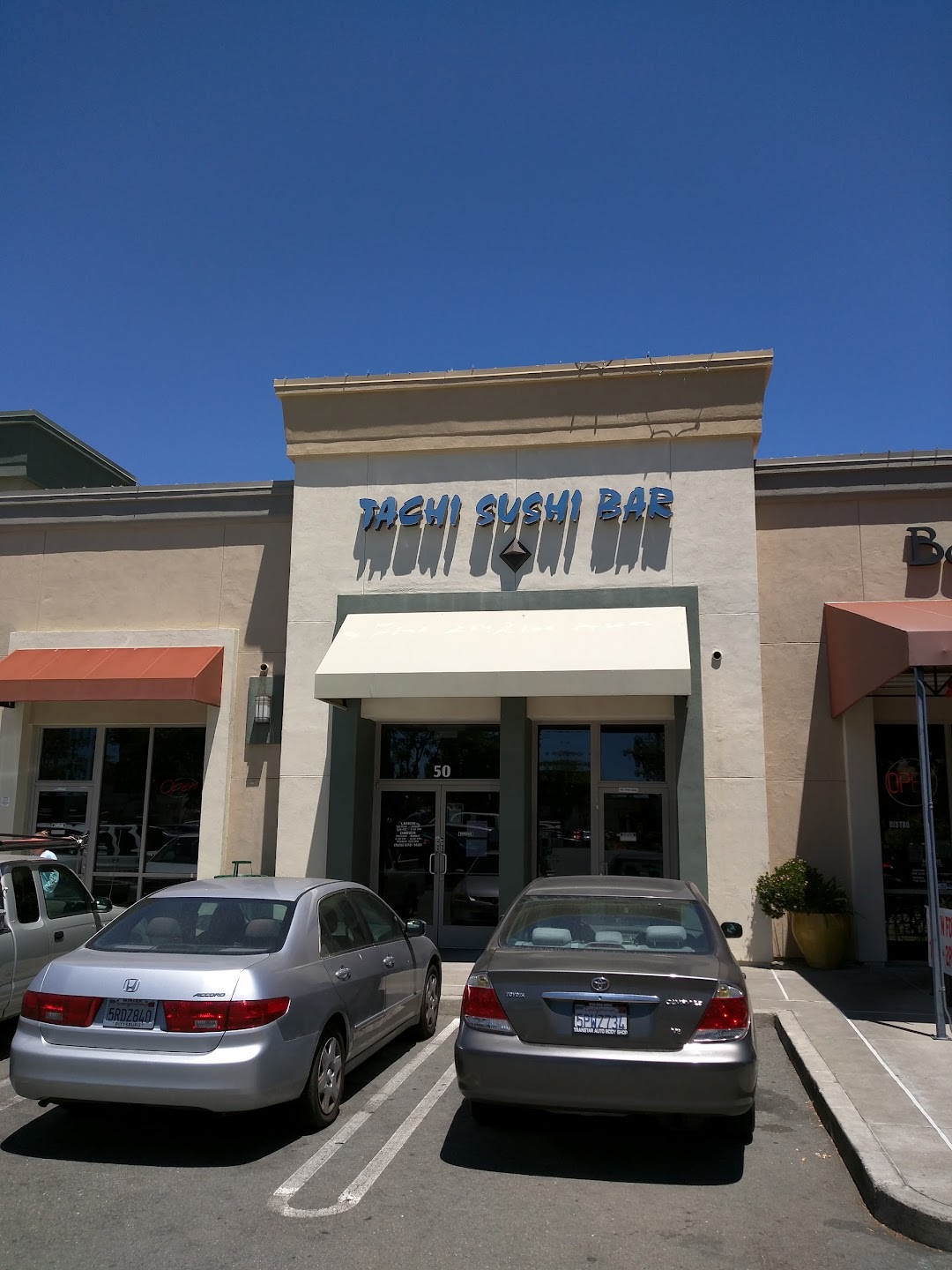 Tachi Sushi Bar