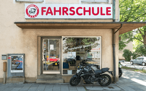 Fahrschule Körmer | Führerschein für Auto und Motorrad | München | Ramersdorf à München