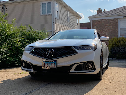 Car Dealer «McGrath Acura of Westmont», reviews and photos, 400 E Ogden Ave, Westmont, IL 60559, USA