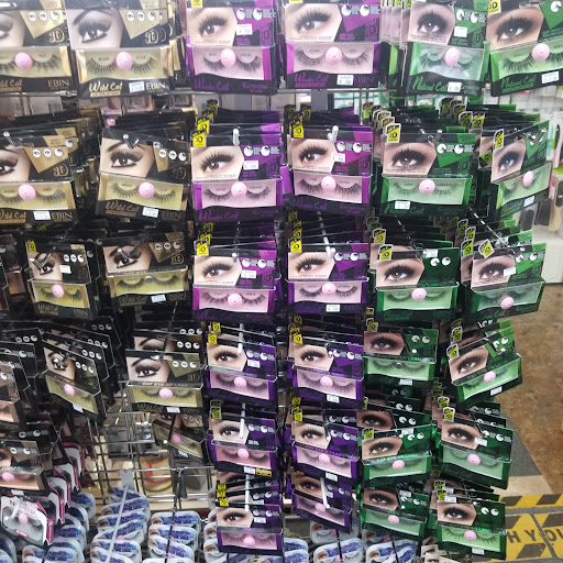 Beauty Supply Store «A Q Beauty Supply», reviews and photos, 3136 N Stadium Dr, Kansas City, MO 64128, USA