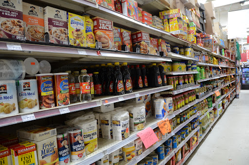 Grocery Store «THE WAREHOUSE FOOD MARKET», reviews and photos, 538 W 119th St, Chicago, IL 60628, USA