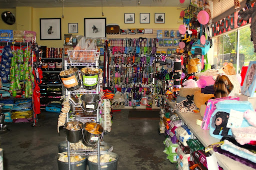Pet Store «Mouthfuls Pet Supply Store», reviews and photos, 4224 Tennyson St, Denver, CO 80212, USA
