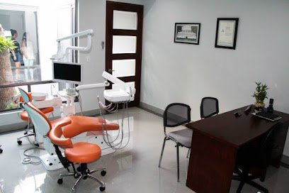 Clinica de Especialidades Dentales