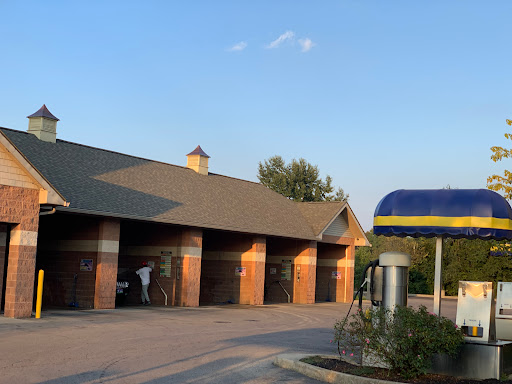 Car Wash «Four Seasons Car Wash», reviews and photos, 5240 Cobblegate Dr, Moraine, OH 45439, USA