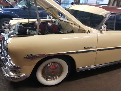 Auto Repair Shop «Fairlane Automotive», reviews and photos, 8120 W Oakton St, Niles, IL 60714, USA