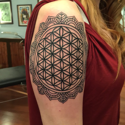 Tattoo Shop «Seventh Veil Tattoo», reviews and photos, 762 Broadway, Tacoma, WA 98402, USA