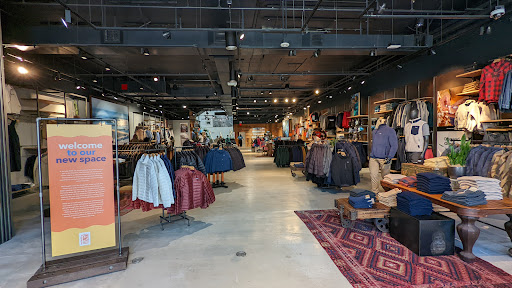 Clothing Store «Patagonia Santa Monica», reviews and photos, 1344 4th St, Santa Monica, CA 90405, USA