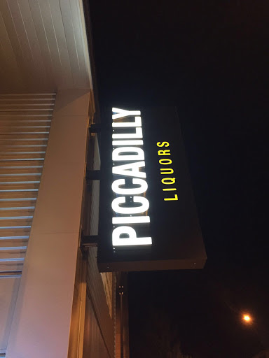 Liquor Store «Piccadilly Liquors», reviews and photos, 601 S 1st St #101, Champaign, IL 61820, USA