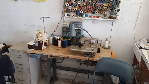 Dry Cleaner «Agoura Cleaners & Alterations», reviews and photos, 5009 Kanan Rd, Agoura Hills, CA 91301, USA