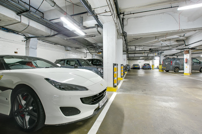 Sloane Square Car Park - Parking garage