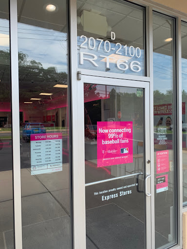 Cell Phone Store «T-Mobile», reviews and photos, 2080 NJ-66, Neptune City, NJ 07753, USA