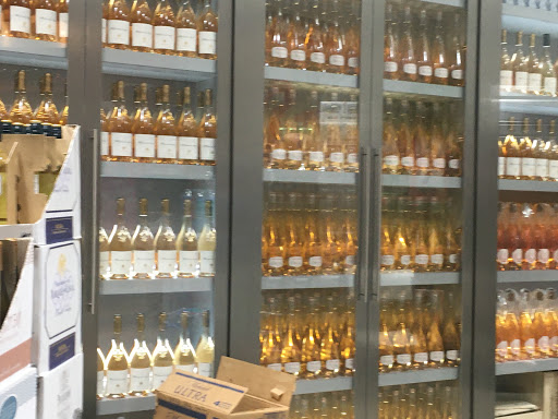 Liquor Store «Triton Liquors Miami Beach», reviews and photos, 2897 Collins Ave, Miami, FL 33140, USA