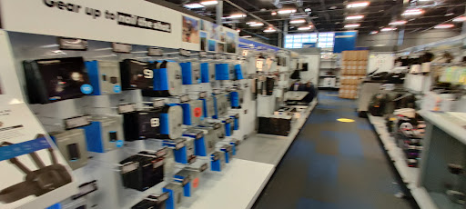 Electronics Store «Best Buy», reviews and photos, 8301 3rd St N, Oakdale, MN 55128, USA