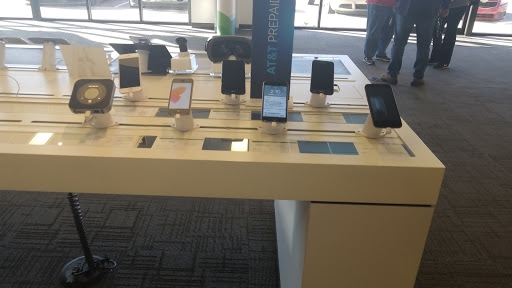 Cell Phone Store «AT&T», reviews and photos, 7110 Rogers Ave #100, Fort Smith, AR 72903, USA