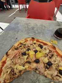 Pizza du Restaurant Pizzeria Vecchia Roma à Soultz-Haut-Rhin - n°14
