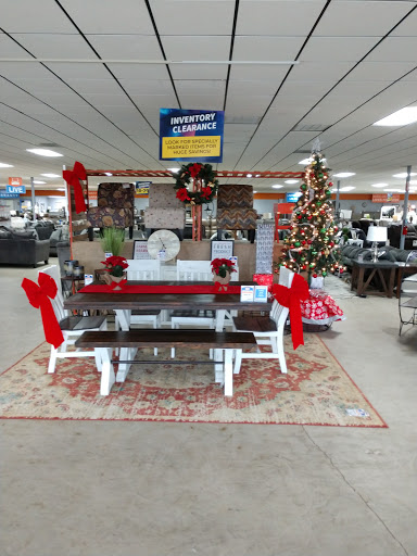 Furniture Store «FFO Home», reviews and photos, 405 S Poplar St, Searcy, AR 72143, USA