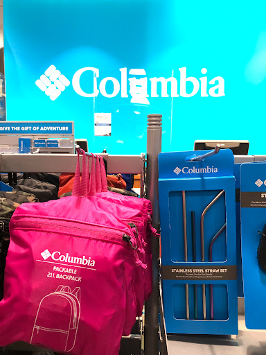Sportswear Store «Columbia Sportswear Outlet Store at Houston Premium Outlets», reviews and photos, 29300 Hempstead Rd, Cypress, TX 77433, USA
