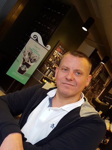 Starbucks image