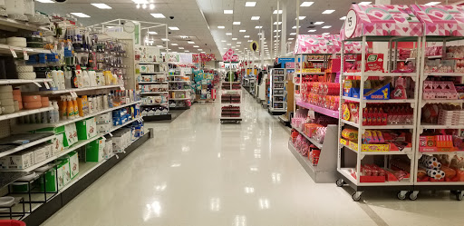 Department Store «Target», reviews and photos, 12197 Sunset Hills Rd, Reston, VA 20190, USA