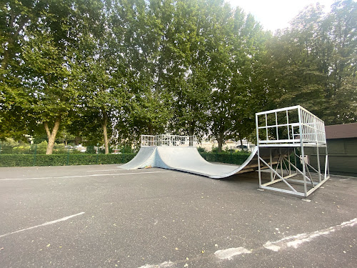 Skatepark du Pont de Neuilly à Neuilly-sur-Seine