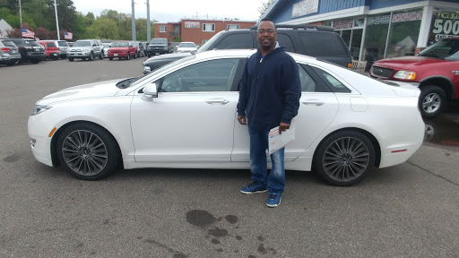 Used Car Dealer «Jackson Auto East», reviews and photos, 135 Century Ave N, Maplewood, MN 55119, USA