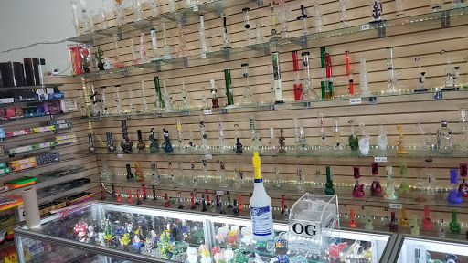 Tobacco Shop «Vape A Hookah Vape & Smoke Shop», reviews and photos, 1118 N Recker Rd #111, Mesa, AZ 85205, USA