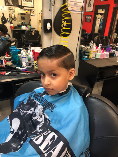 Barber Shop «DaShop Barber Shop», reviews and photos, 9521 S Orange Blossom Trail, Orlando, FL 32837, USA