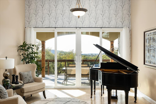 Nicole Spencer, Realtor image