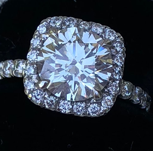Jewelry Store «Joe Escobar Diamonds», reviews and photos, 450 E Hamilton Ave, Campbell, CA 95008, USA