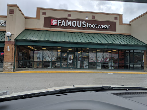 Famous Footwear, 2080 Washington Crossing, Washington, MO 63090, USA, 