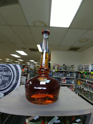 Liquor Store «Cartersville Beverage Co», reviews and photos, 10 Felton Pl, Cartersville, GA 30120, USA