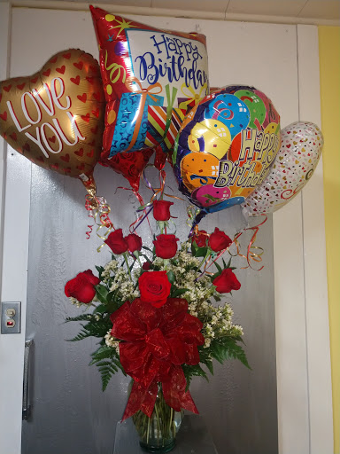 Florist «Mystical Gardens Flower Shop/Palmetto Florist», reviews and photos, 4576 New Jesup Hwy, Brunswick, GA 31520, USA