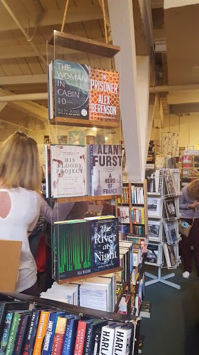 Book Store «Garden District Book Shop», reviews and photos, 2727 Prytania St, New Orleans, LA 70130, USA