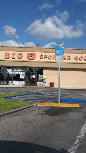 Sporting Goods Store «Big 5 Sporting Goods», reviews and photos, 96 E Orangethorpe Ave, Anaheim, CA 92801, USA