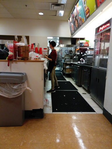 Department Store «Target», reviews and photos, 495 Haggerty Rd, Walled Lake, MI 48390, USA