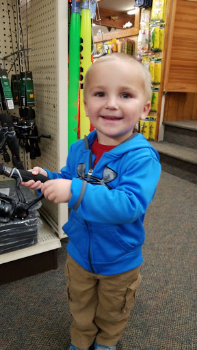 Hunting and Fishing Store «FISHING TACKLE GRAB BAG», reviews and photos, 5521 N State Rd, Davison, MI 48423, USA