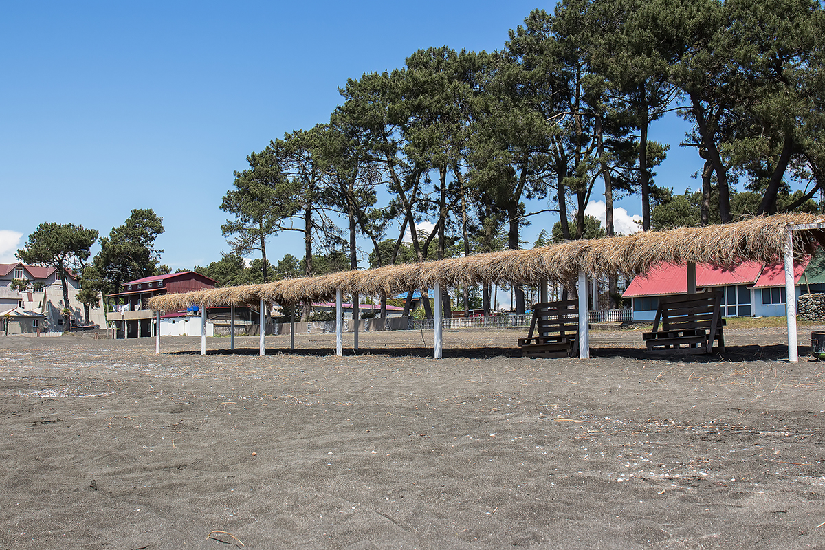 Fotografija Ureki beach z turkizna voda površino