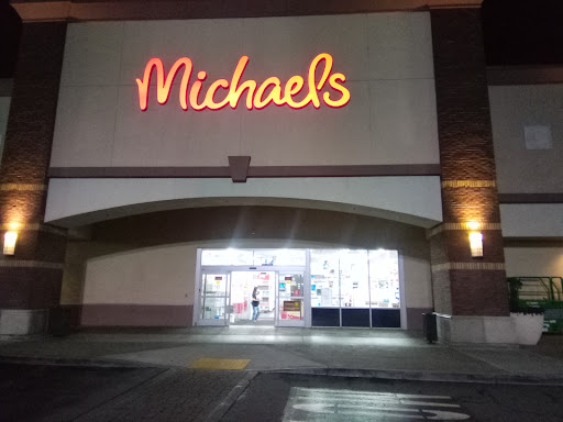 Shopping Mall «Downey Landing», reviews and photos, Lakewood Blvd & Stewart and Gray Rd, Downey, CA 90242, USA